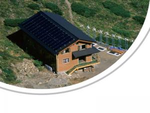 Fournisseur de systèmes hybrides éolien-solaire hors réseau