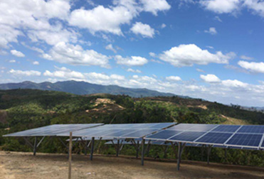 Projet de montage au sol de panneaux solaires C-Pile de 48,9 MWc en Malaisie (2020)