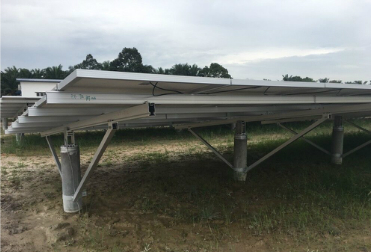 Installation terminée du projet solaire au sol PHC de 13 MW