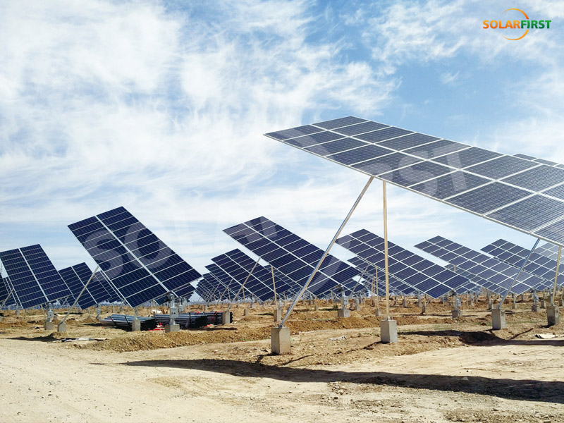 Projet de tracker incliné de 2 MW à Datong, Shanxi