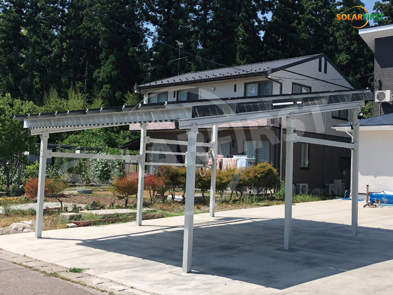 Projet d'abri de voiture photovoltaïque de 640 kW au Japon