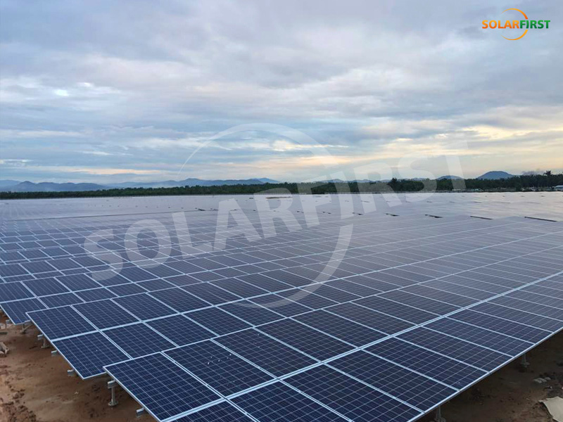 Projet de soutènement au sol de 23,7 MW en Malaisie
