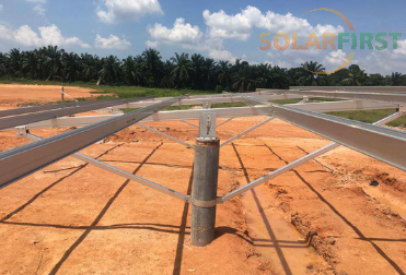 Projet de montage de pieux solaires de 37 MW en bord de mer