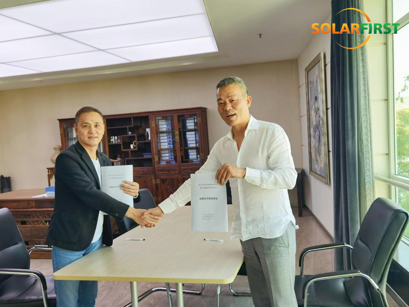 SolFirsTech et Ingol ont signé un accord de coopération stratégique !