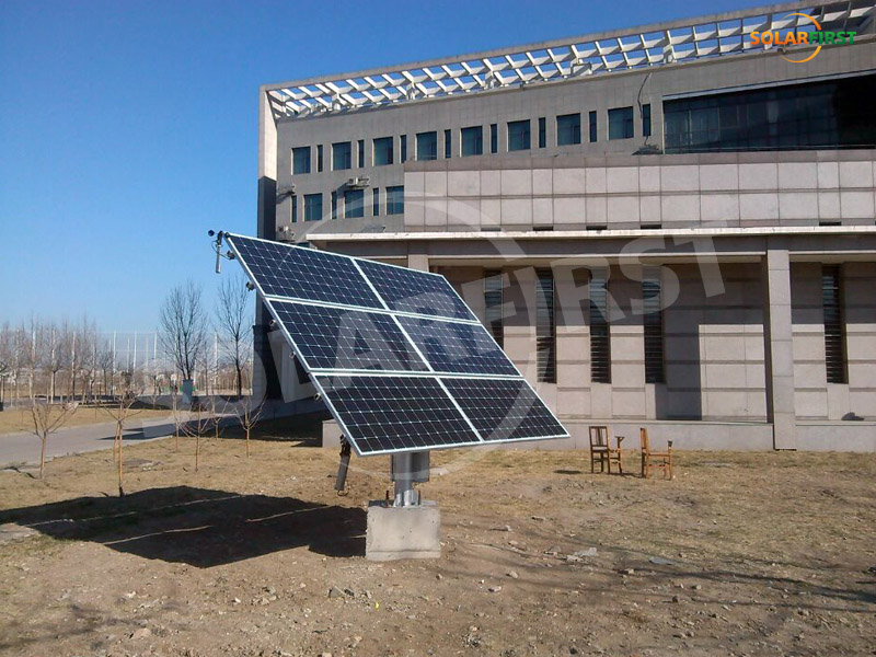 Projet de suivi à deux axes de 1,8 kW de l'Université de commerce de Tianjin
