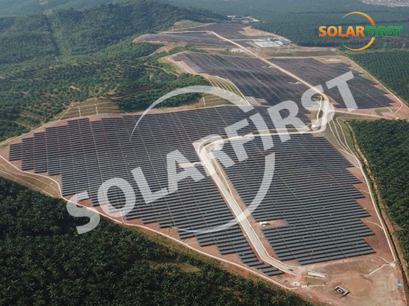 Le développement de l'énergie solaire à grande échelle - Trois problèmes majeurs à résoudre
